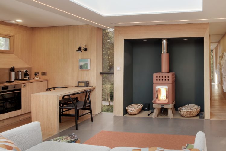 Pinwheel Treehouse at Mallinson's Woodland Retreat