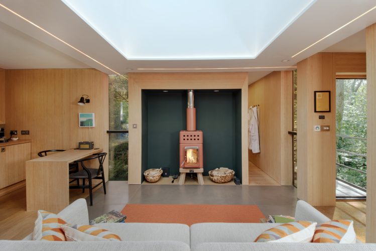 Pinwheel Treehouse at Mallinson's Woodland Retreat