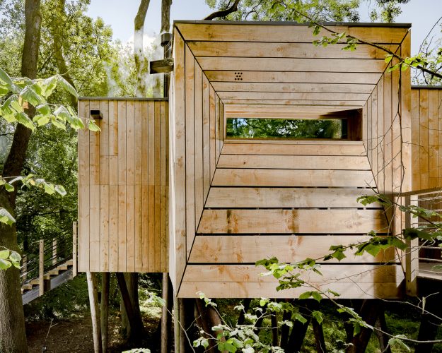 Pinwheel Treehouse at Mallinson's Woodland Retreat