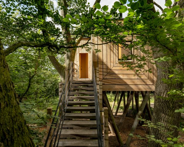 Pinwheel Treehouse at Mallinson's Woodland Retreat